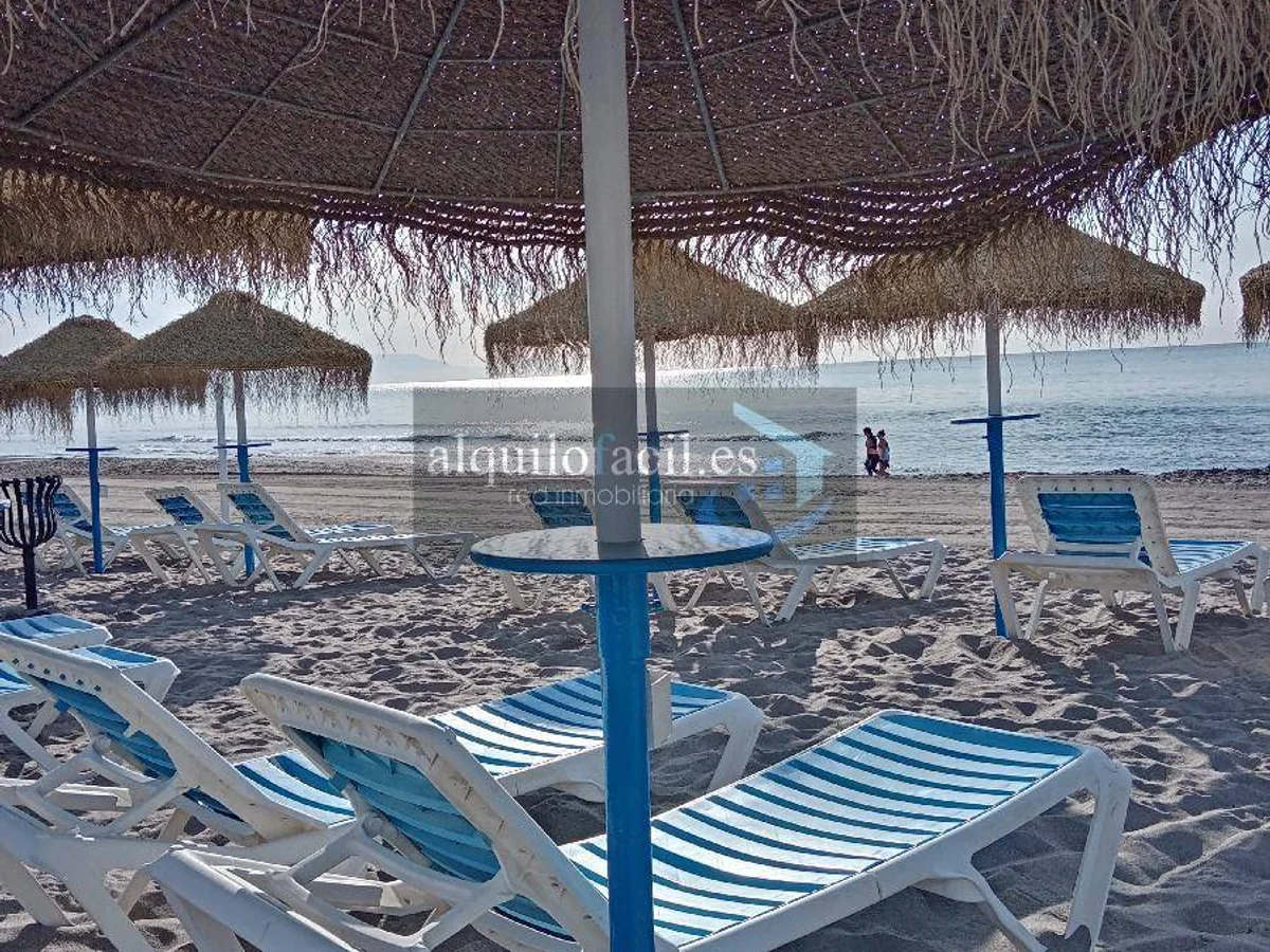 VENTA HERMOSO PISO - MIJAS COSTA - ACCESO DIRECTO PLAYA - CON CODIGO TURISTICO