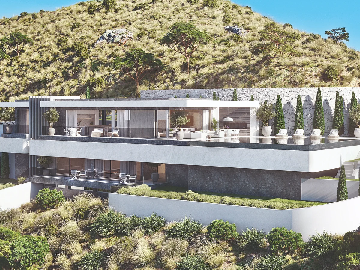Four-bedroom villa with extensive views in Marbella