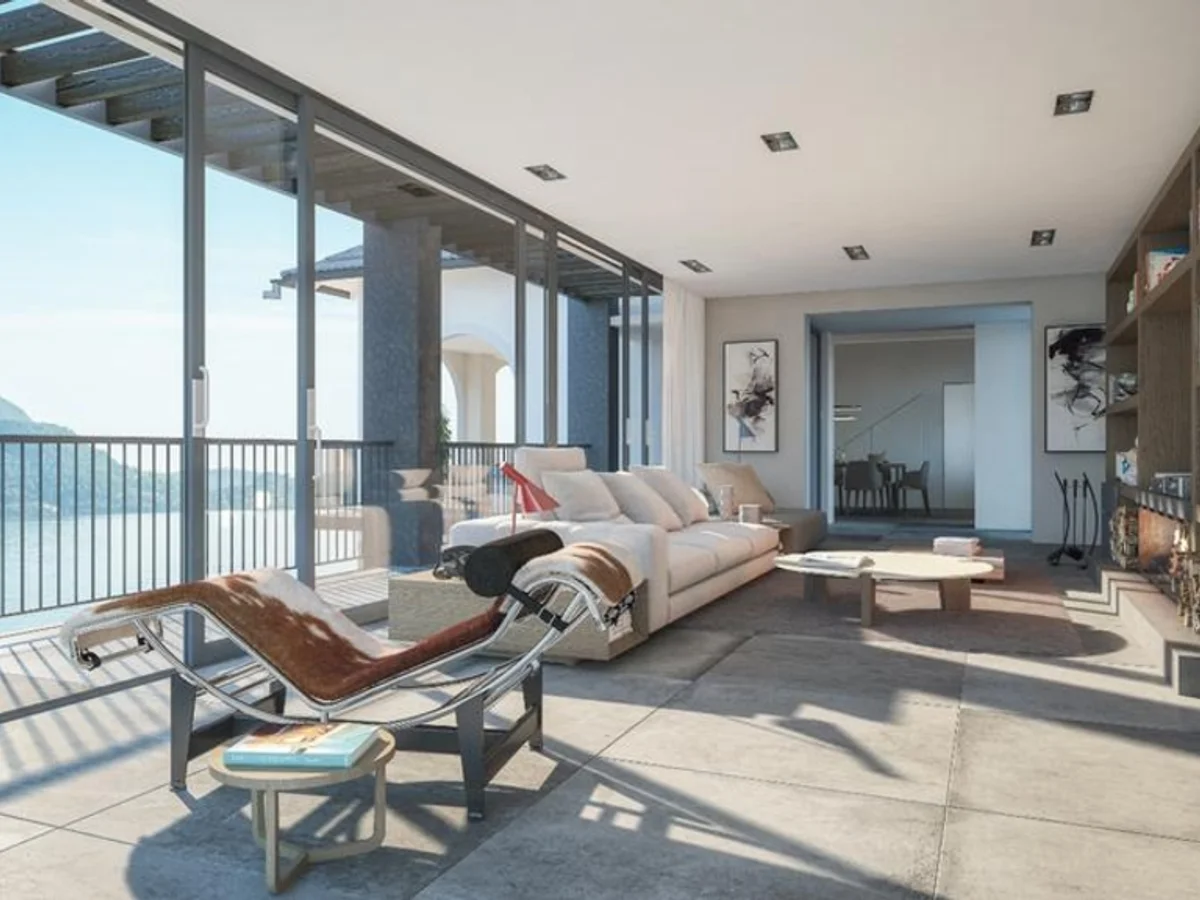 Villa histórica para renovar con proyecto aprobado y exclusivas vistas al Lago.