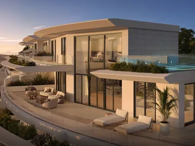 Contemporary Elegant Penthouse with Sea and Mountain Views, Penthouse