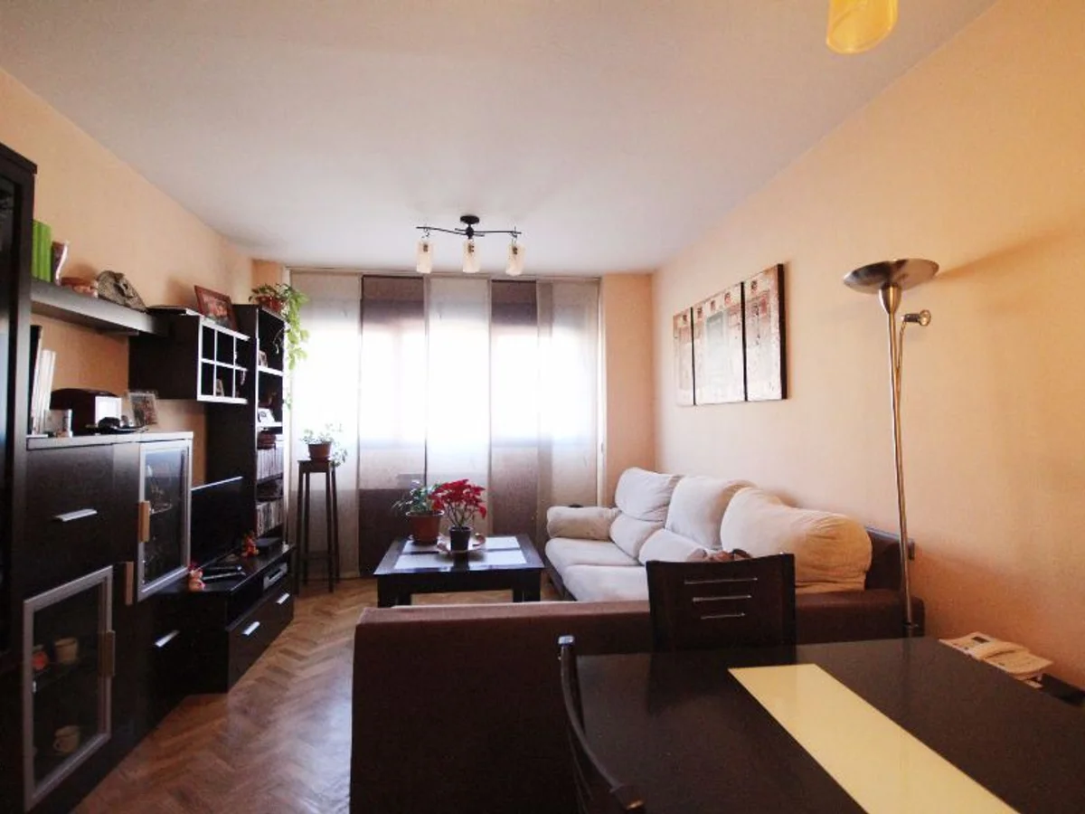 FLAT / APARTMENT. MADRID 3 Habitaciones - 110 m²
