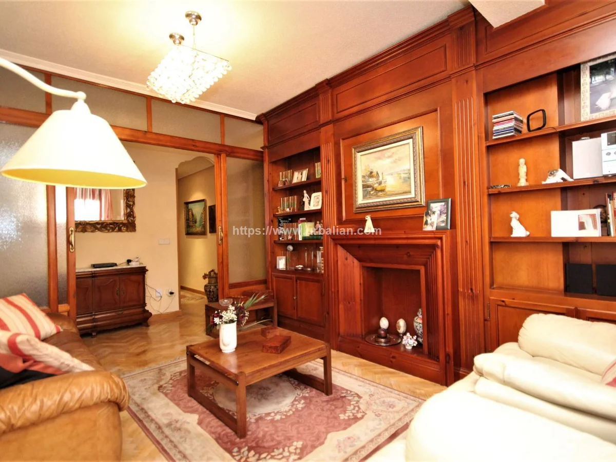 FLAT / APARTMENT. MADRID 3 Habitaciones - 80 m²