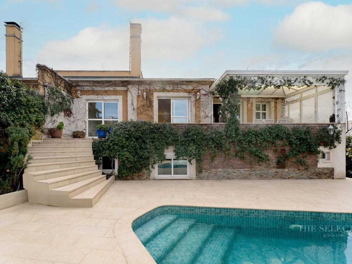 CASA EN VENTA EN LA MORALEJA